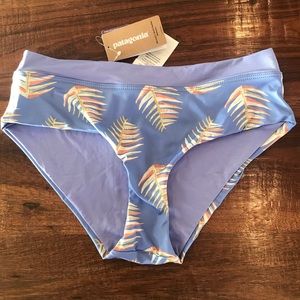 Like New. Patagonia Shell Seeker Bottoms